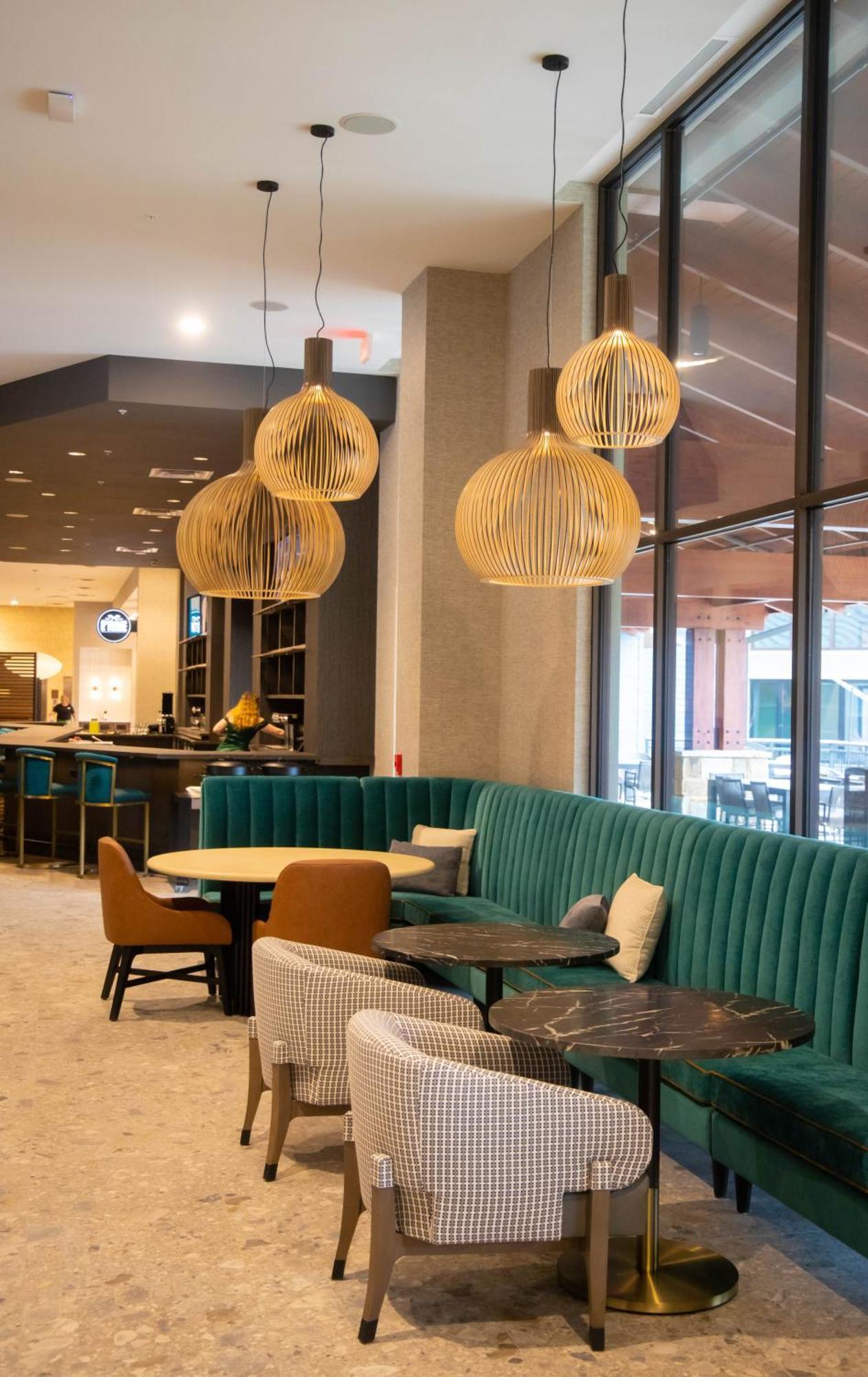 Embassy Suites By Hilton Gatlinburg Resort ภายนอก รูปภาพ