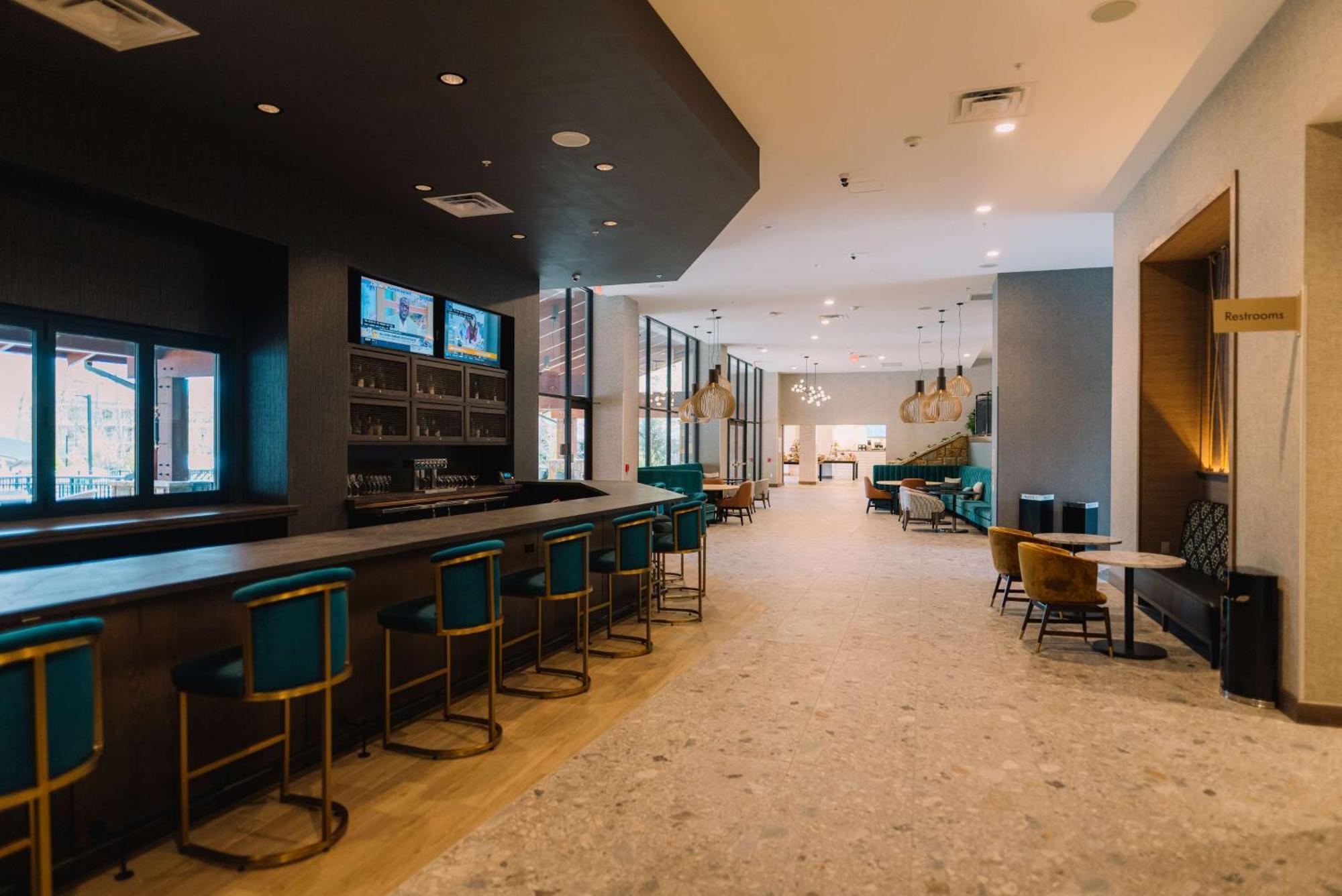 Embassy Suites By Hilton Gatlinburg Resort ภายนอก รูปภาพ