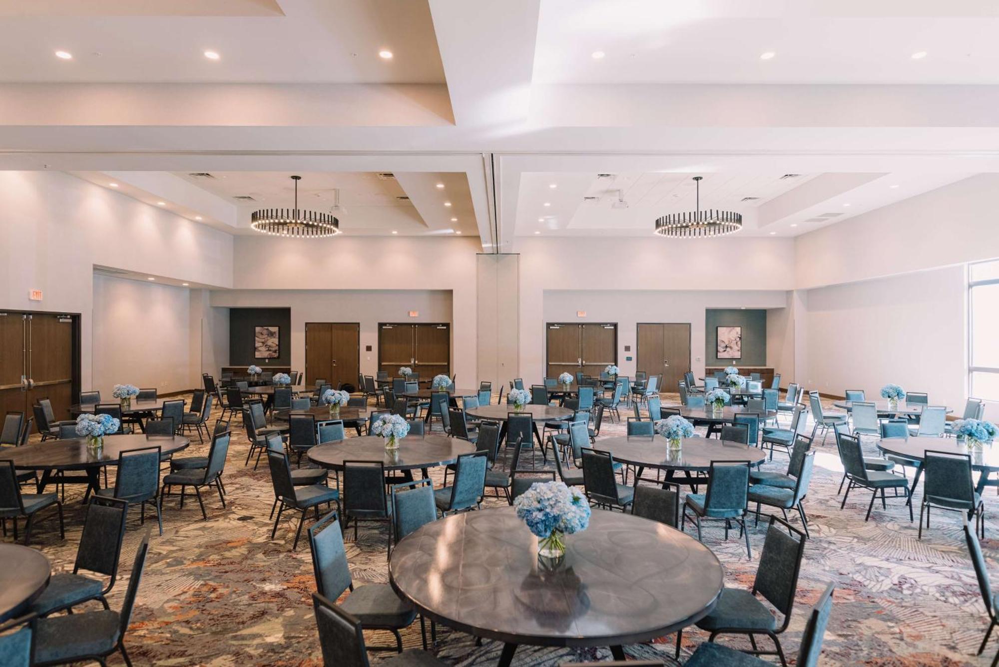 Embassy Suites By Hilton Gatlinburg Resort ภายนอก รูปภาพ