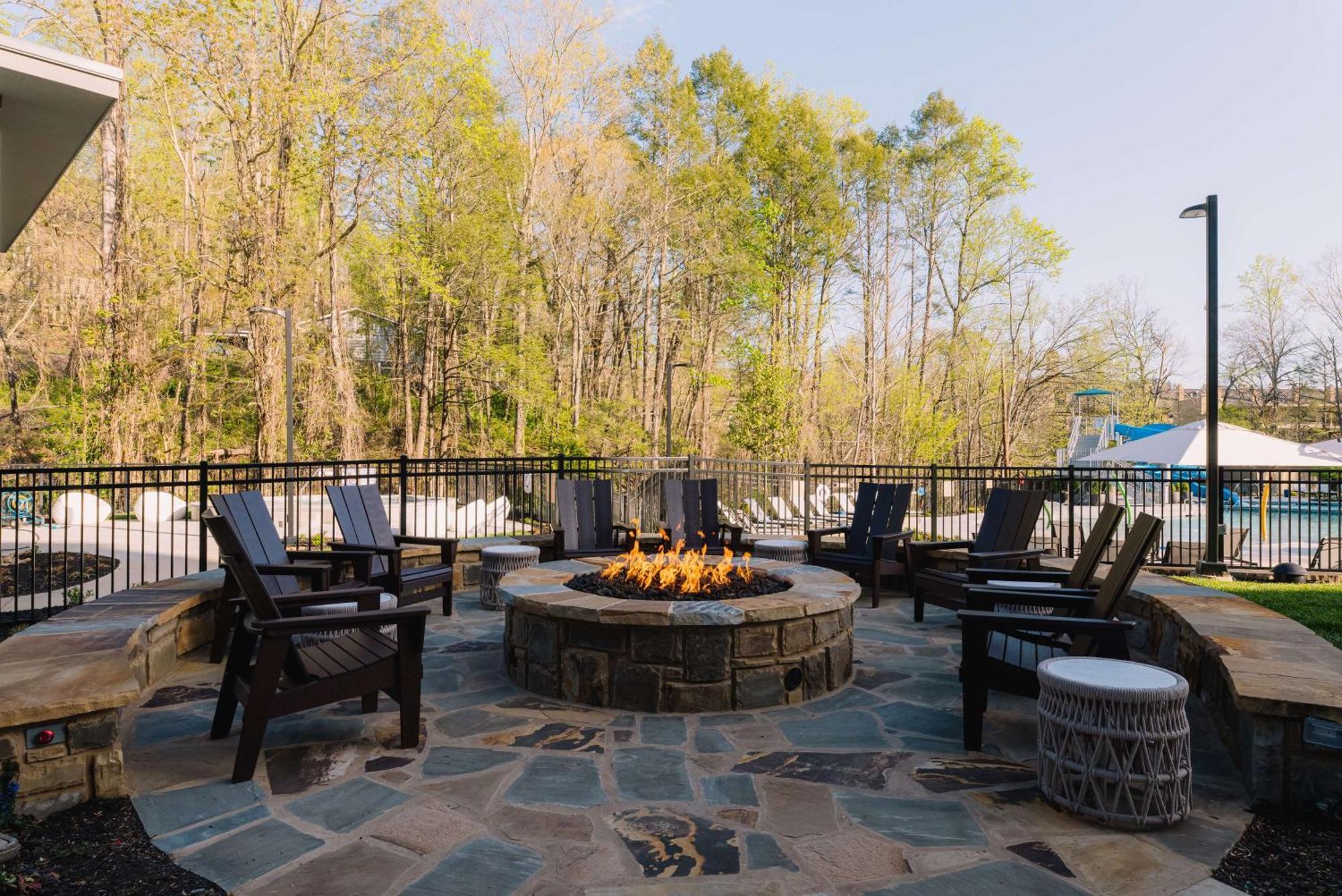 Embassy Suites By Hilton Gatlinburg Resort ภายนอก รูปภาพ