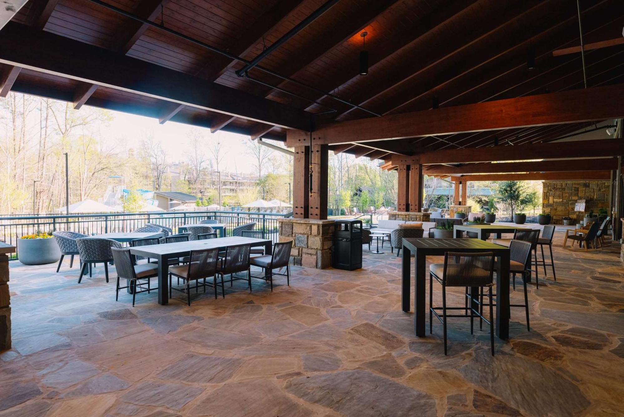 Embassy Suites By Hilton Gatlinburg Resort ภายนอก รูปภาพ