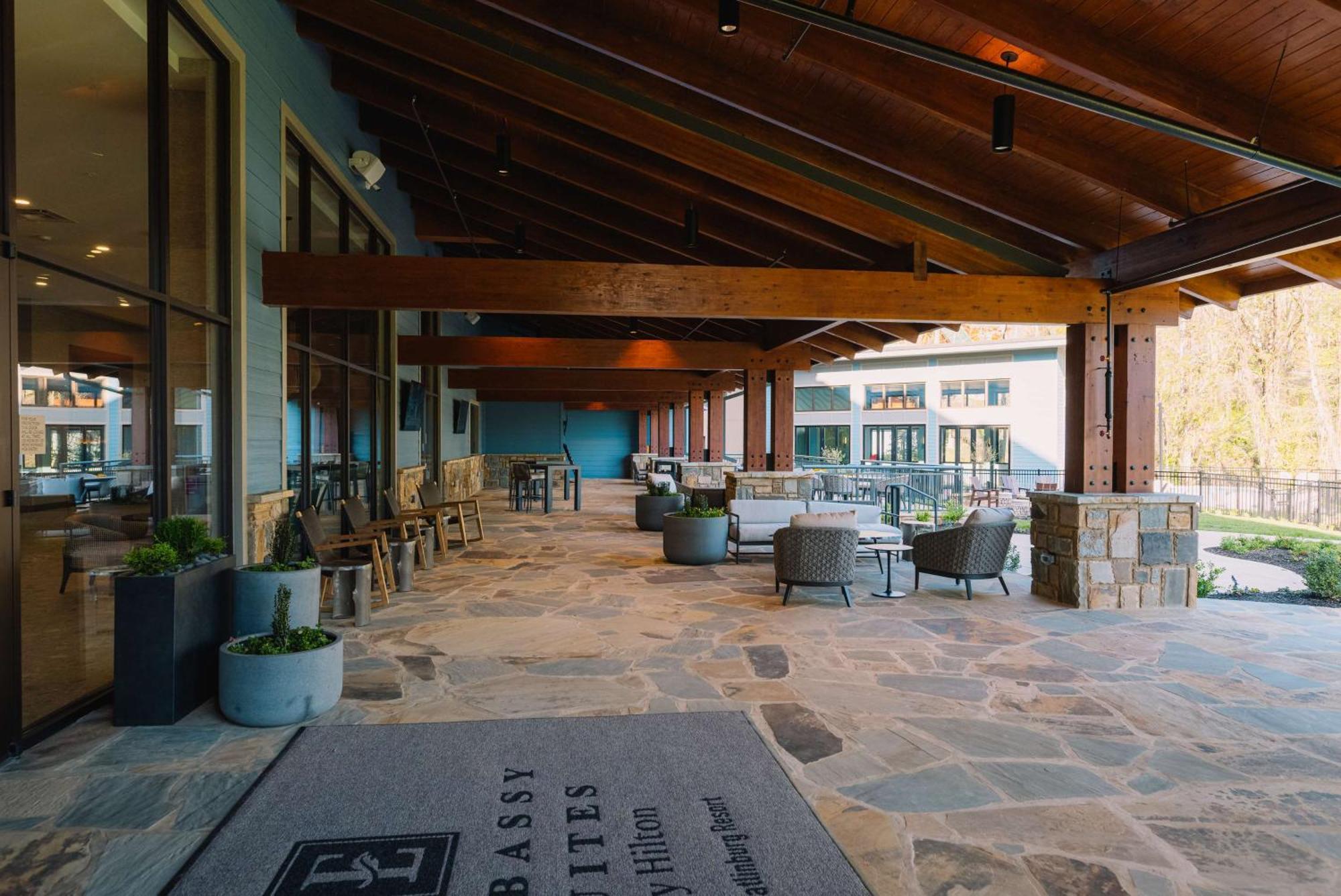 Embassy Suites By Hilton Gatlinburg Resort ภายนอก รูปภาพ